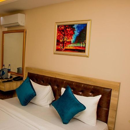 Choice Luxe Lagos Ikeja Eksteriør billede